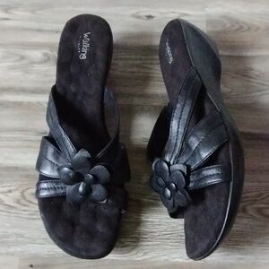 Walking Cradles Candice Flower Comfort Slide Black Wedge Sandals Women's Size 13